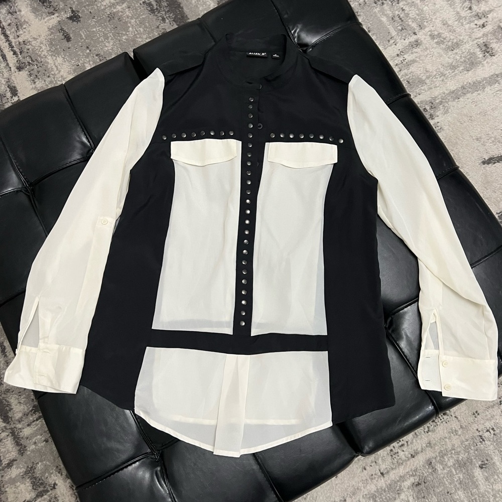 Womens Allen B top